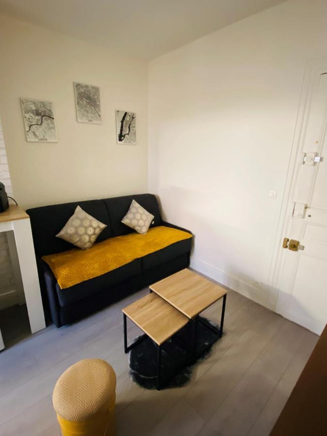 Enghien-Les-Bains: Studio Au Coeur Du Centre Ville. Ngoại thất bức ảnh