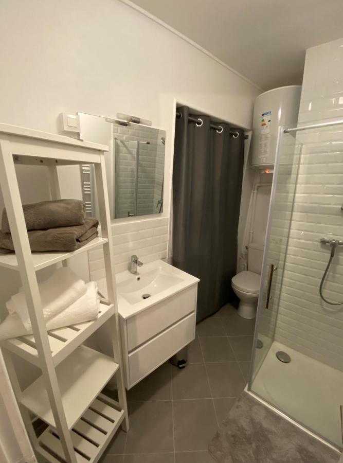 Enghien-Les-Bains: Studio Au Coeur Du Centre Ville. Ngoại thất bức ảnh